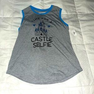 Disney Parks Castle Selfie Tank Top Size XL